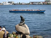 Die kleine Meerjungfrau im Kopenhagener Hafen.